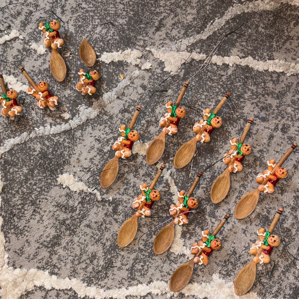 Gingerbread Man Wooden Spoons Set